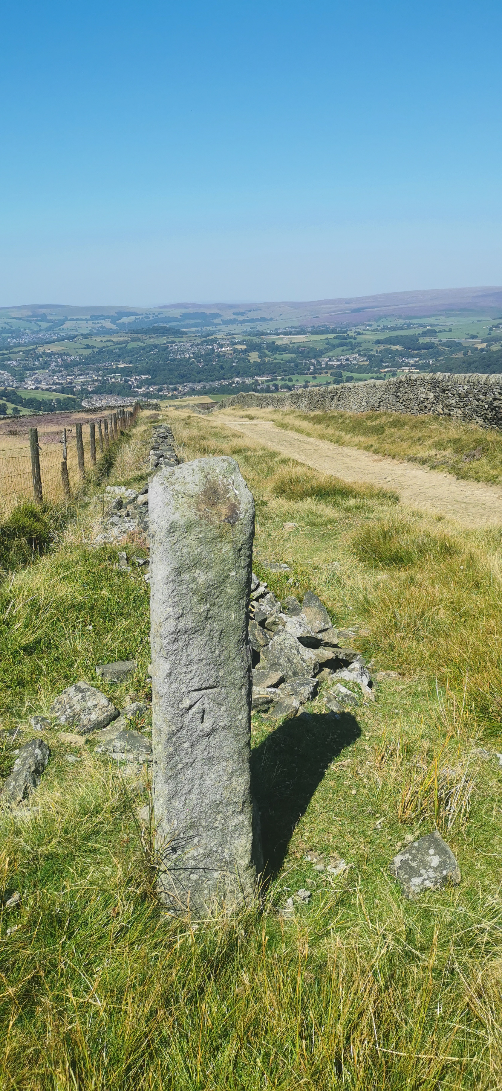 Photo taken between Featherbed Top and Glossop Circular